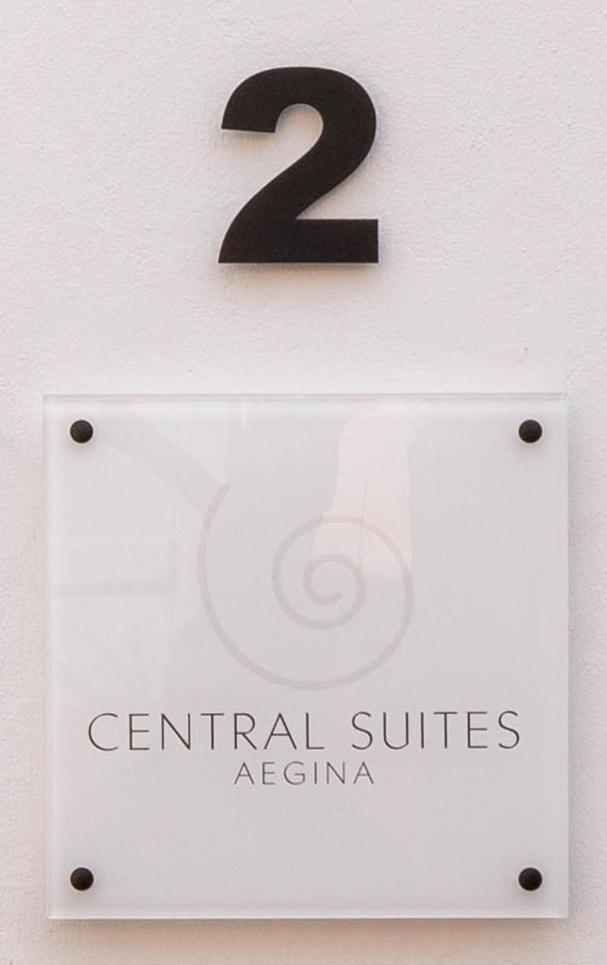 Central Suites Aegina 2 Exterior foto